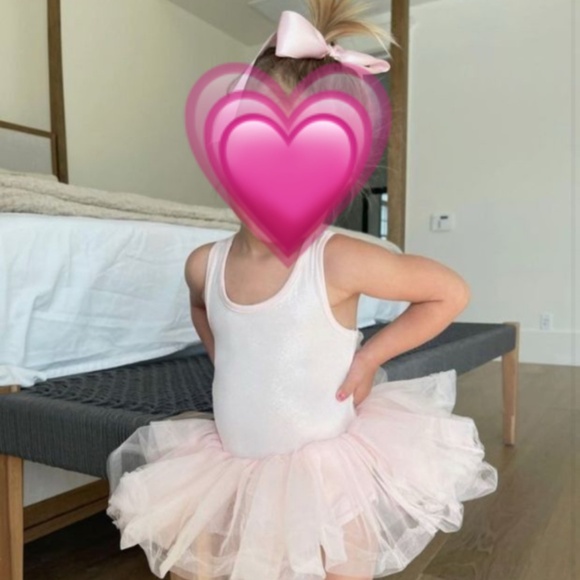 Meet your Posher, Lori - Picture 4 of 5